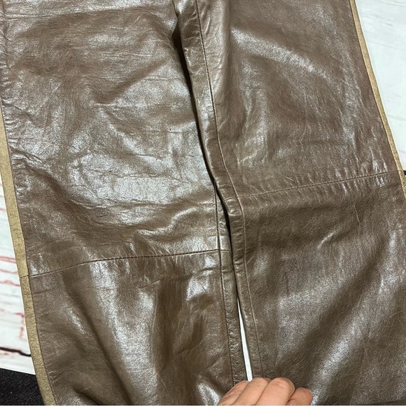 DKNY women’s 100% leather boot cut tuxedo trim pants size 6 Brown Vintage Y2K - Picture 2 of 16